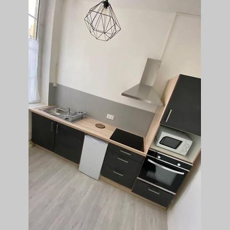 Le Contemporain Issoudun Exterior photo
